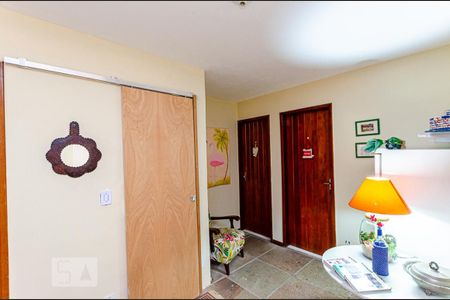 Casa à venda com 227m², 8 quartos e 3 vagasHall do Segundo piso