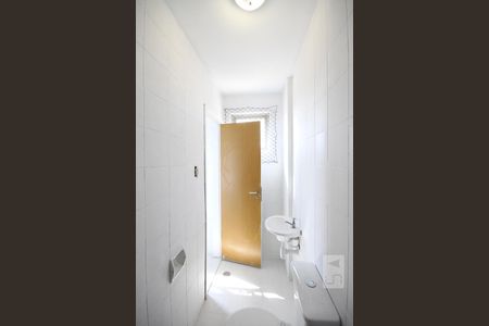 Apartamento à venda com 89m², 2 quartos e 2 vagasBanheiro de Serviço