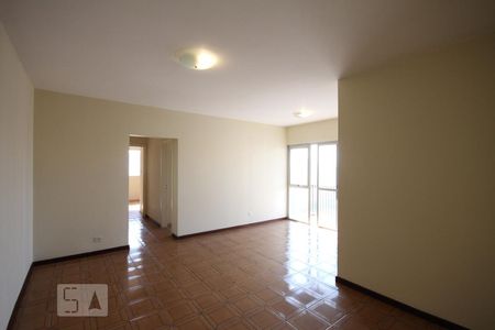 Apartamento à venda com 89m², 2 quartos e 2 vagasSala