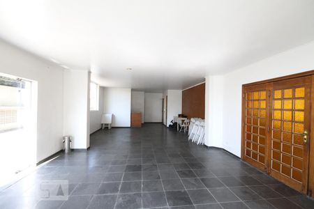 Apartamento à venda com 89m², 2 quartos e 2 vagasSalão de festas