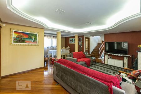 Sala de casa à venda com 5 quartos, 350m² em Vila Nova, Porto Alegre