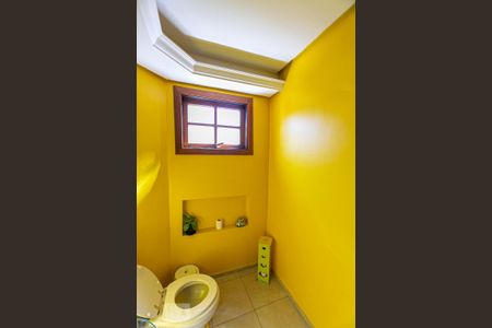 Casa à venda com 320m², 5 quartos e 3 vagasLavabo