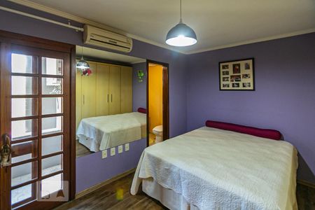 Casa à venda com 320m², 5 quartos e 3 vagasQuarto 1 - Suíte