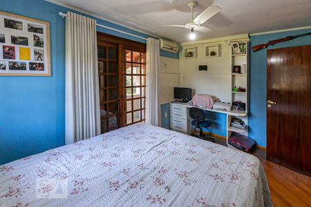 Casa à venda com 320m², 5 quartos e 3 vagasQuarto 3