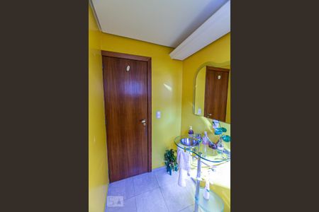 Casa à venda com 320m², 5 quartos e 3 vagasLavabo