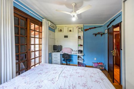 Casa à venda com 320m², 5 quartos e 3 vagasQuarto 3