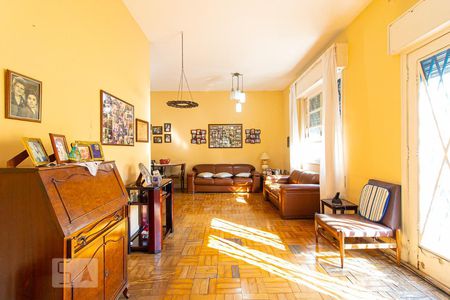 Sala de Estar de casa à venda com 4 quartos, 385m² em Pacaembu, São Paulo