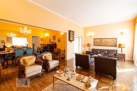 Sala de casa à venda com 4 quartos, 385m² em Pacaembu, São Paulo