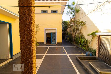 Casa à venda com 385m², 4 quartos e 3 vagasQuintal