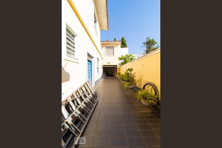 Casa à venda com 385m², 4 quartos e 3 vagasGaragem