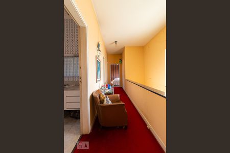 Casa à venda com 385m², 4 quartos e 3 vagasCorredor