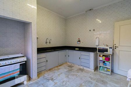 Casa à venda com 385m², 4 quartos e 3 vagasCozinha