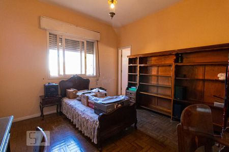 Casa à venda com 385m², 4 quartos e 3 vagasSuíte 3