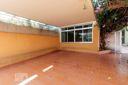 Casa à venda com 230m², 6 quartos e 2 vagasGaragem