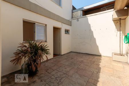 Casa à venda com 230m², 6 quartos e 2 vagasQuintal