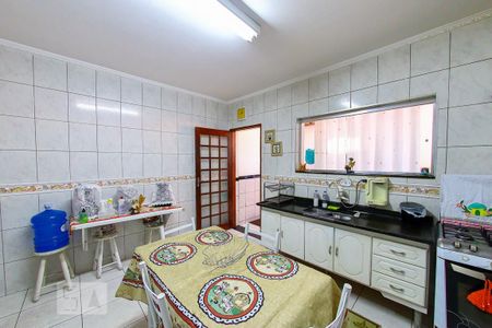 Casa à venda com 130m², 2 quartos e 1 vagaCozinha
