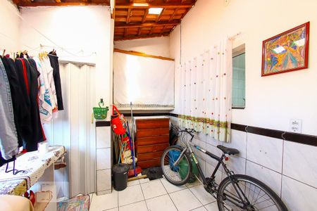 Casa à venda com 130m², 2 quartos e 1 vagaArea de Serviço