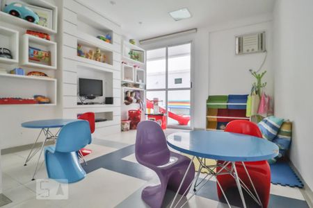 Apartamento para alugar com 76m², 2 quartos e 1 vaga Apartamento para alugar com 76m², 2 quartos e 1 vagaBrinquedoteca