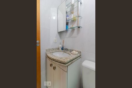 Apartamento para alugar com 76m², 2 quartos e 1 vaga Apartamento para alugar com 76m², 2 quartos e 1 vagaBanheiro Social