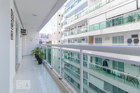 Varanda Gourmet de apartamento para alugar com 2 quartos, 76m² em Freguesia, Rio de Janeiro