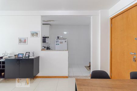 Detalhe Sala de apartamento para alugar com 2 quartos, 76m² em Freguesia, Rio de Janeiro