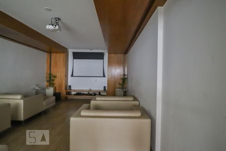 Apartamento para alugar com 76m², 2 quartos e 1 vaga Apartamento para alugar com 76m², 2 quartos e 1 vagaSala de Cinema