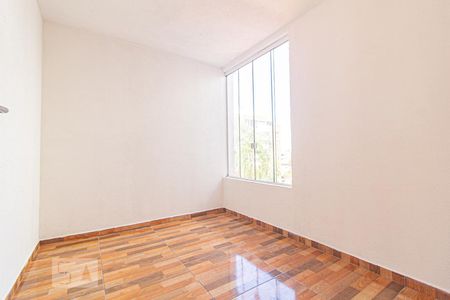 Quarto 1 de apartamento para alugar com 2 quartos, 70m² em Água Verde, Curitiba