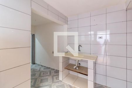 Cozinha de casa para alugar com 1 quarto, 20m² em Jardim Matarazzo, São Paulo