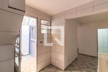 Cozinha de casa para alugar com 1 quarto, 20m² em Jardim Matarazzo, São Paulo