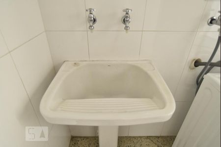 Casa para alugar com 240m², 3 quartos e 4 vagasÁrea de serviço