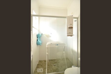 Casa para alugar com 240m², 3 quartos e 4 vagasBanheiro da suite 2