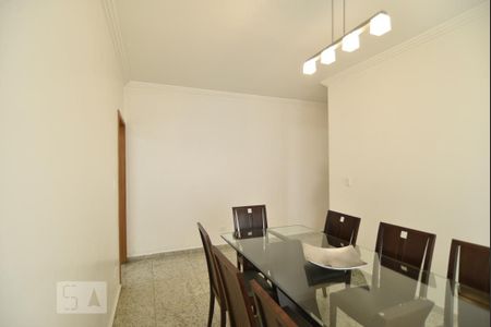 Casa para alugar com 240m², 3 quartos e 4 vagasSala 4 (jantar)