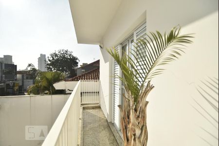 Casa para alugar com 240m², 3 quartos e 4 vagasVaranda da suite 1