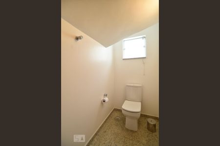 Casa para alugar com 240m², 3 quartos e 4 vagasLavabo