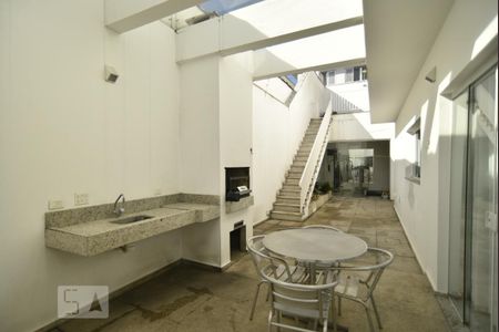 Casa para alugar com 240m², 3 quartos e 4 vagasEspaço gourmet e churrasqueira