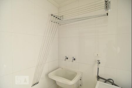 Casa para alugar com 240m², 3 quartos e 4 vagasÁrea de serviço