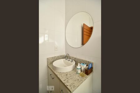 Casa para alugar com 240m², 3 quartos e 4 vagasBanheiro da suite 2
