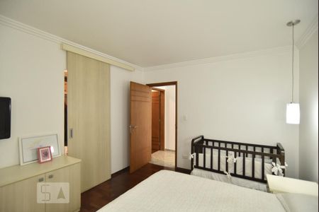 Casa para alugar com 240m², 3 quartos e 4 vagasSuite 2