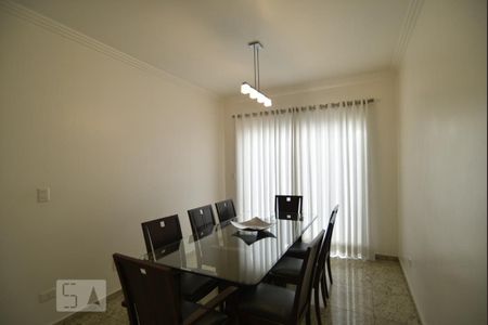 Casa para alugar com 240m², 3 quartos e 4 vagasSala 4 (jantar)