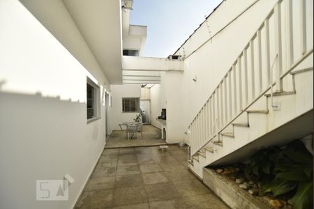 Casa para alugar com 240m², 3 quartos e 4 vagasÁrea externa