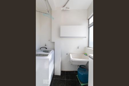 Apartamento para alugar com 76m², 3 quartos e sem vaga Apartamento para alugar com 76m², 3 quartos e sem vagaÁrea de Serviço