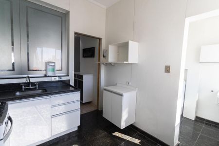 Apartamento para alugar com 76m², 3 quartos e sem vaga Apartamento para alugar com 76m², 3 quartos e sem vagaCozinha