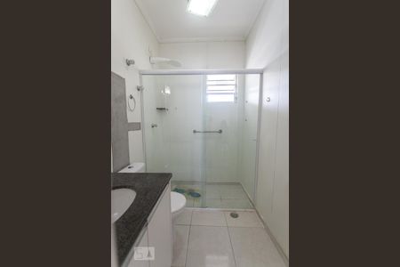 Apartamento para alugar com 76m², 3 quartos e sem vaga Apartamento para alugar com 76m², 3 quartos e sem vagaBanheiro