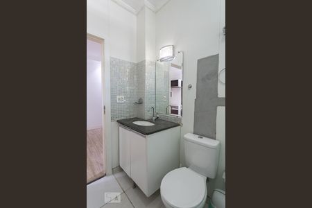 Apartamento para alugar com 76m², 3 quartos e sem vaga Apartamento para alugar com 76m², 3 quartos e sem vagaBanheiro