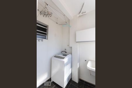 Apartamento para alugar com 76m², 3 quartos e sem vaga Apartamento para alugar com 76m², 3 quartos e sem vagaÁrea de Serviço