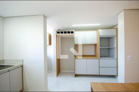 Apartamento à venda com 80m², 2 quartos e sem vagaCozinha - Armários