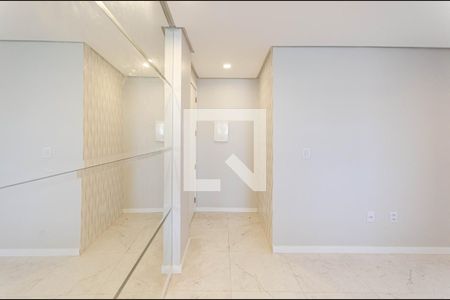 Apartamento à venda com 80m², 2 quartos e sem vagaHall