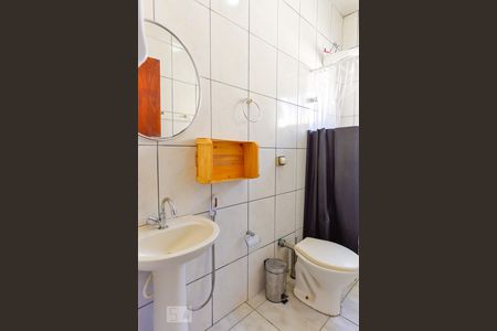 Casa à venda com 60m², 1 quarto e 2 vagasBanheiro