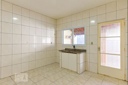 Casa à venda com 60m², 1 quarto e 2 vagasCozinha