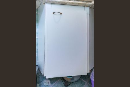 Apartamento à venda com 75m², 2 quartos e 2 vagasBanheiro da Suíte - Armário